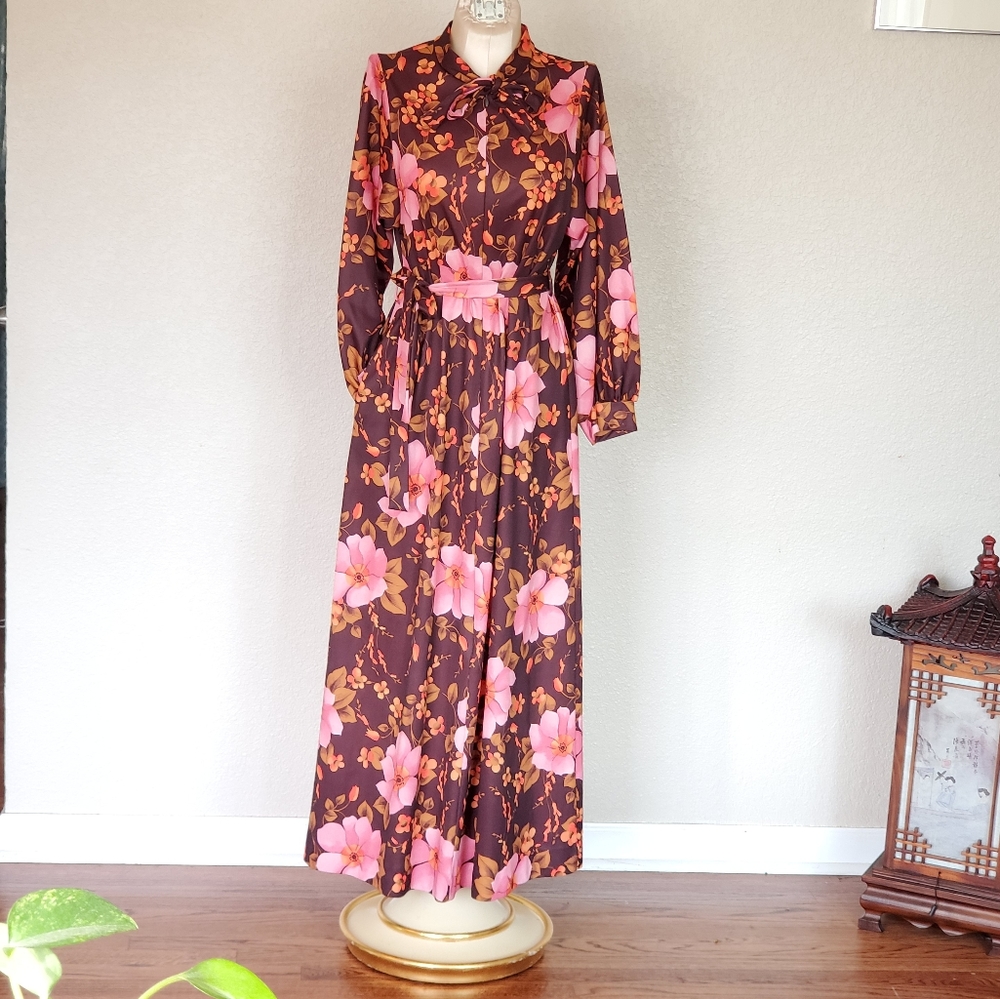 Vintage Bed Coat Robe w zip & waist tie - Picture 3 of 15